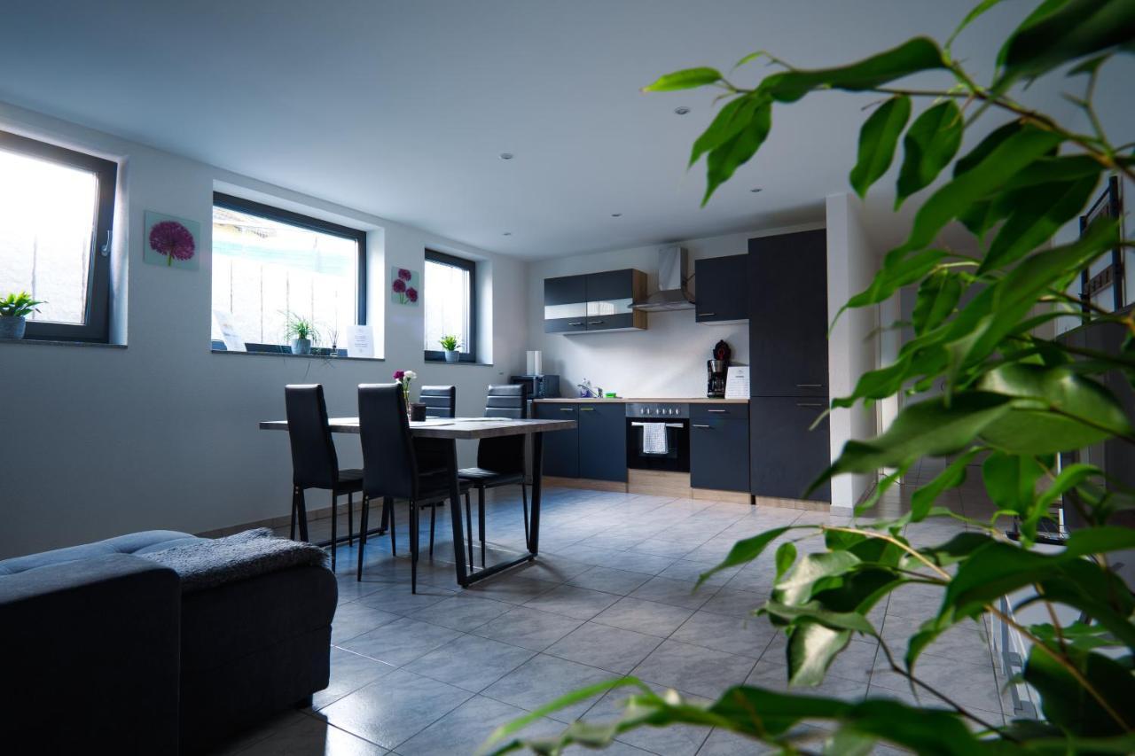 FeWo WOW! TOP Lage! Schöne 2-Zimmer Wohnung! Weisweil  Exterior foto